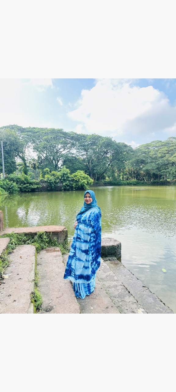 রঙিন সুতা বুটিক সপ