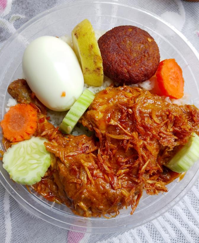শহী মরগ পোলাও ( এক বক্স )